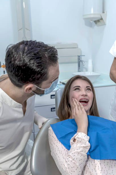 Best Broken or Cracked Tooth Emergency Dentist in Clarksville, IN
